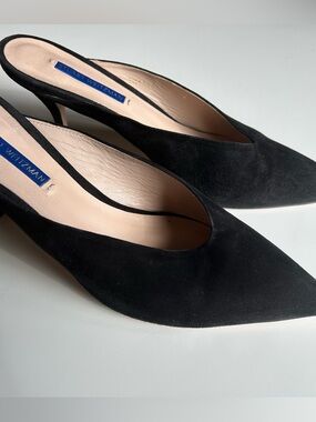 Stuart Weitzman Lulah Black Suede Pointed-Toe  Mules Pumps - Classic Chic